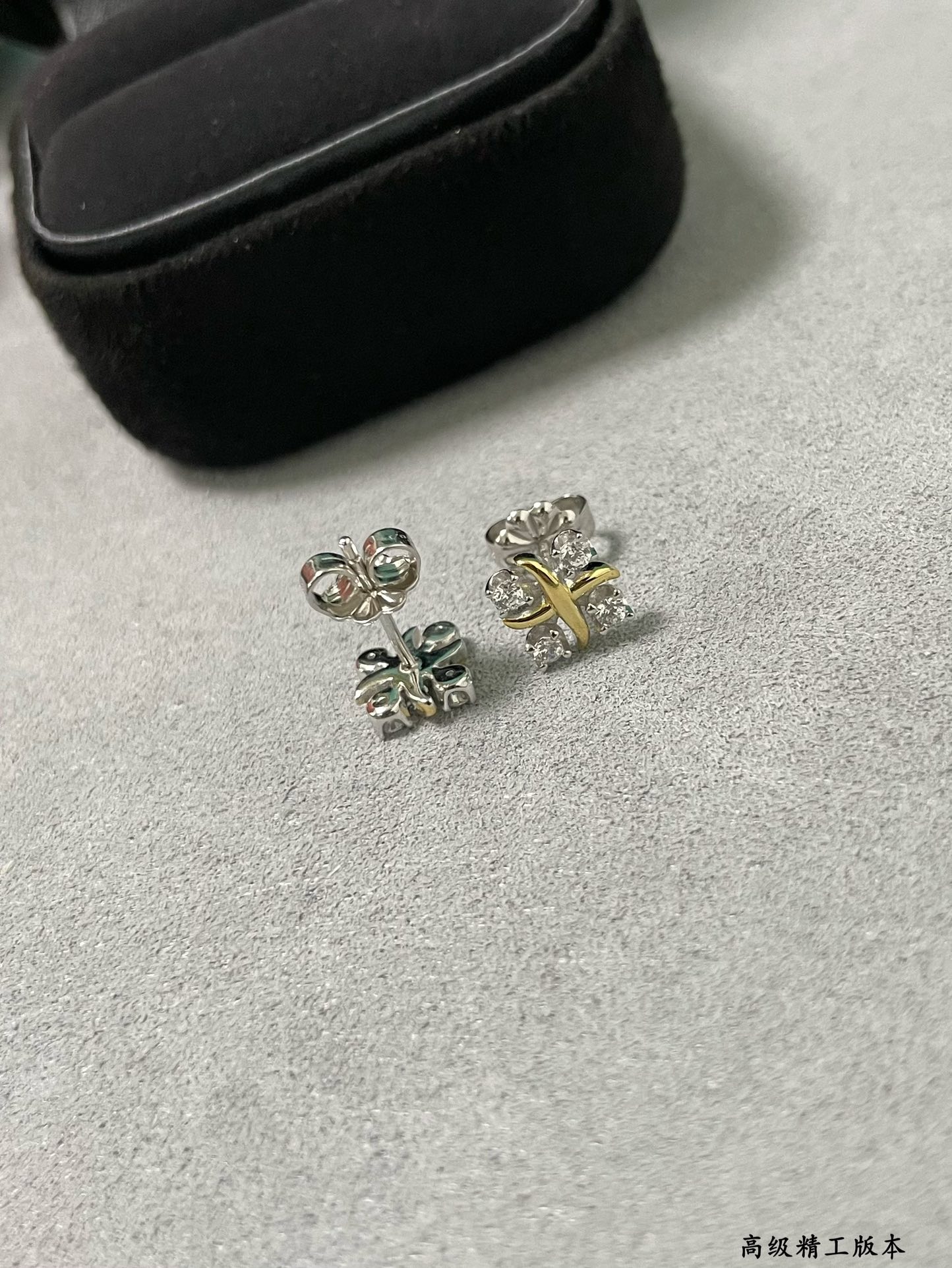 18K 하이엔드 미러급 티파니앤코 식스틴 스톤 귀걸이 (구성품 풀박스)