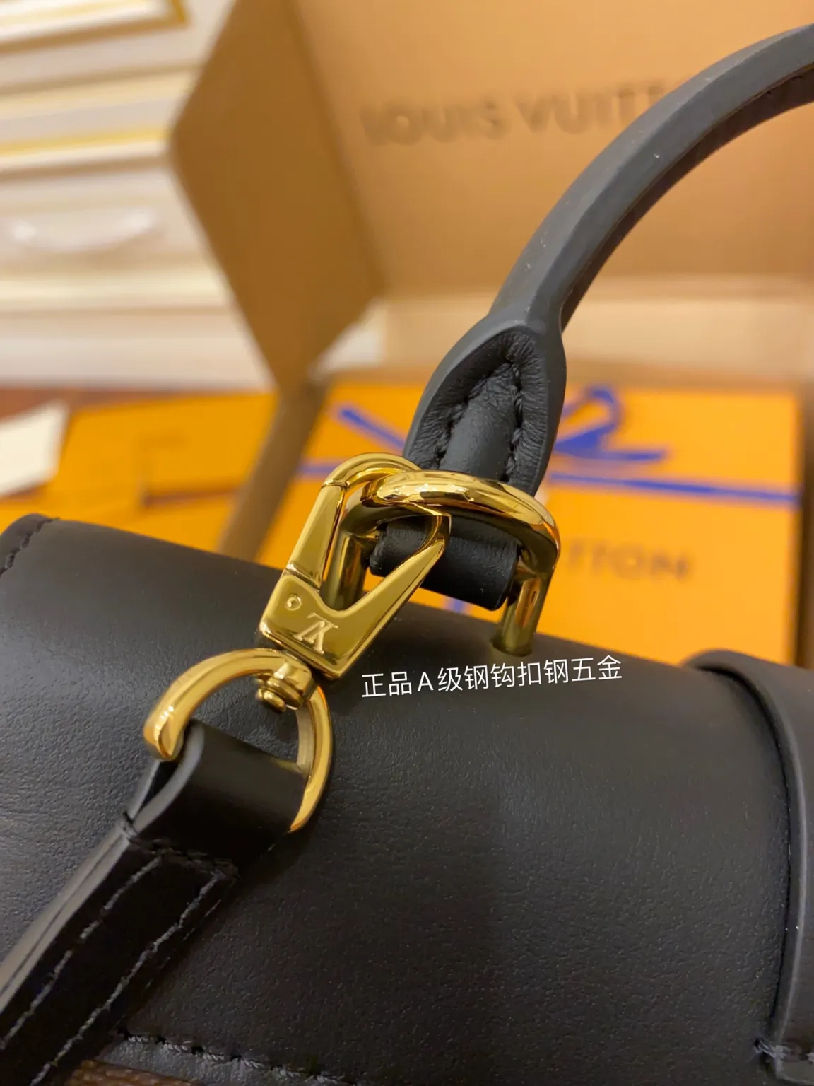 루이비통 록키 BB 모노그램 블랙
