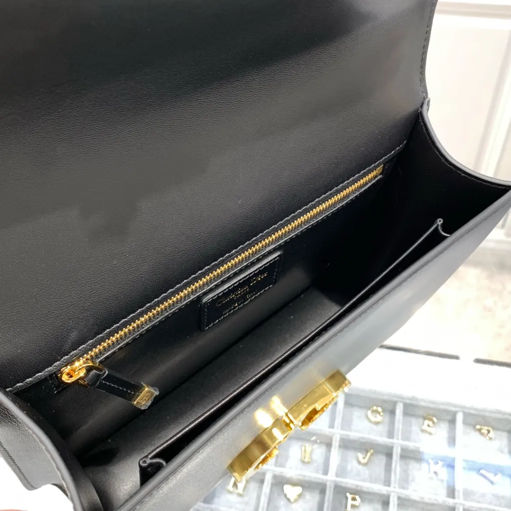 디올 30 몽테인 백 블랙