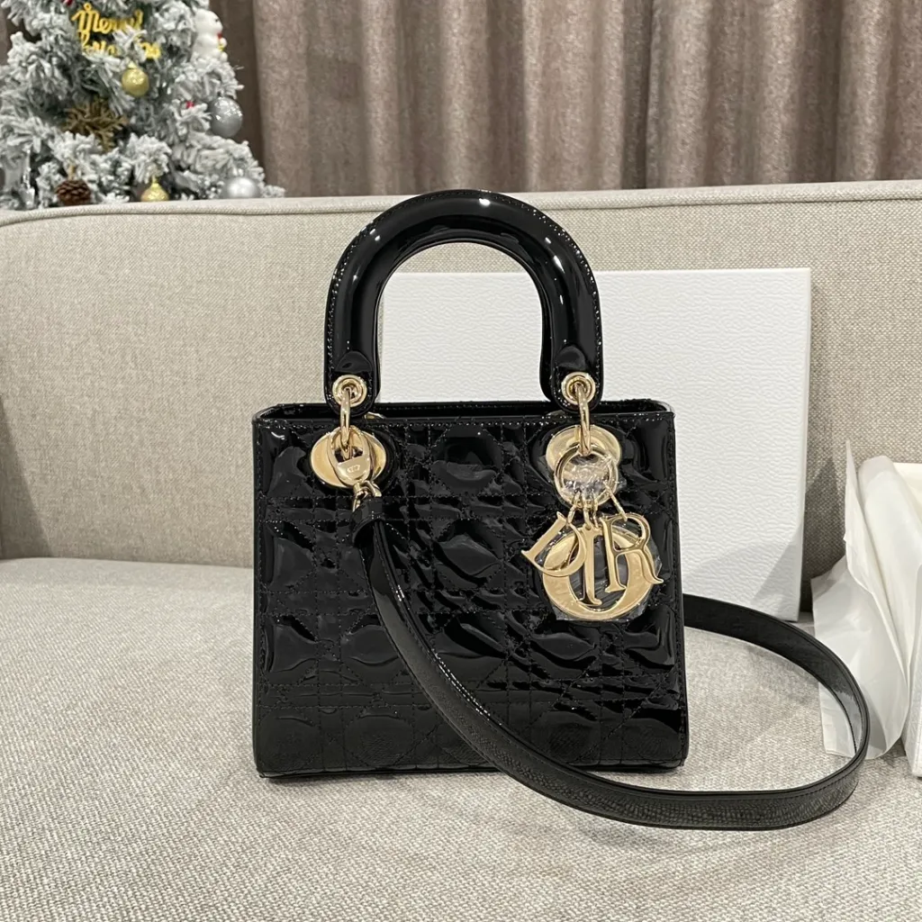 디올 레이디 디올 스몰 백 블랙 페이던트