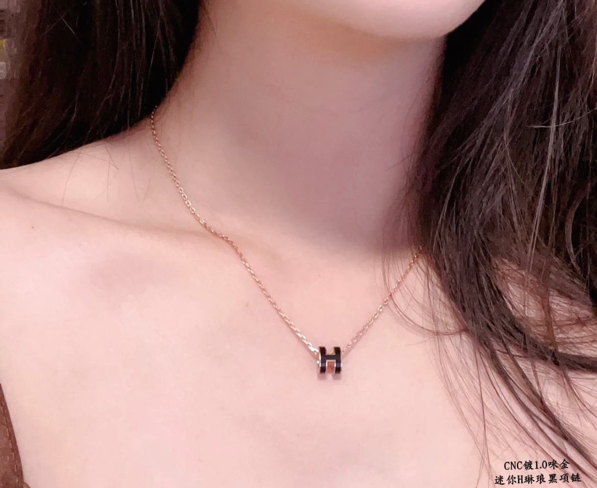 18K 하이엔드 미러급 에르메스 팝아슈 블랙 미니 목걸이 (구성품 풀박스)