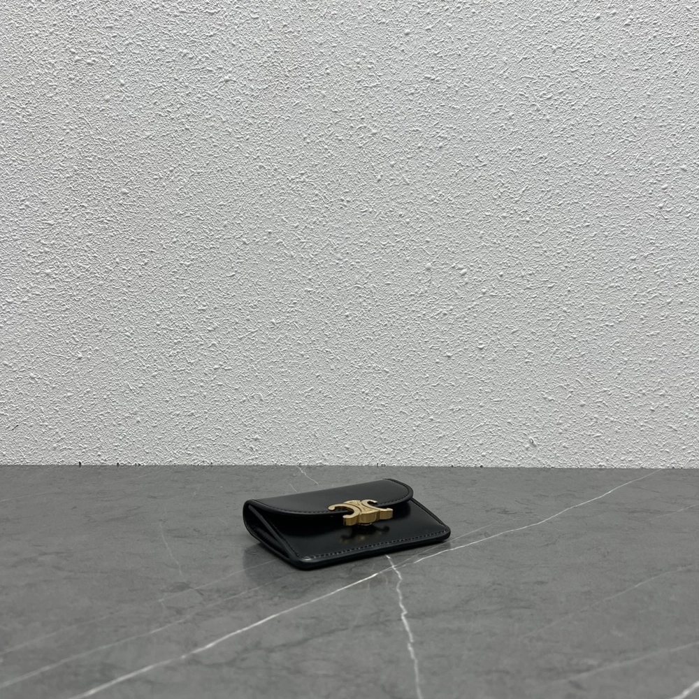 셀린느 트리옹프 플랩 카드 지갑 블랙