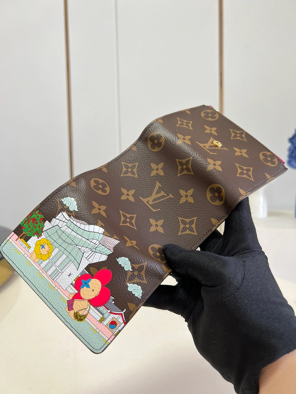 루이비통 빅토린 월릿 M81631