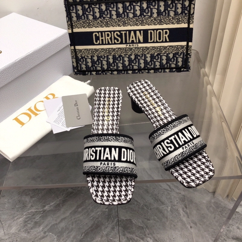 디올 Dway 패턴 뮬 힐