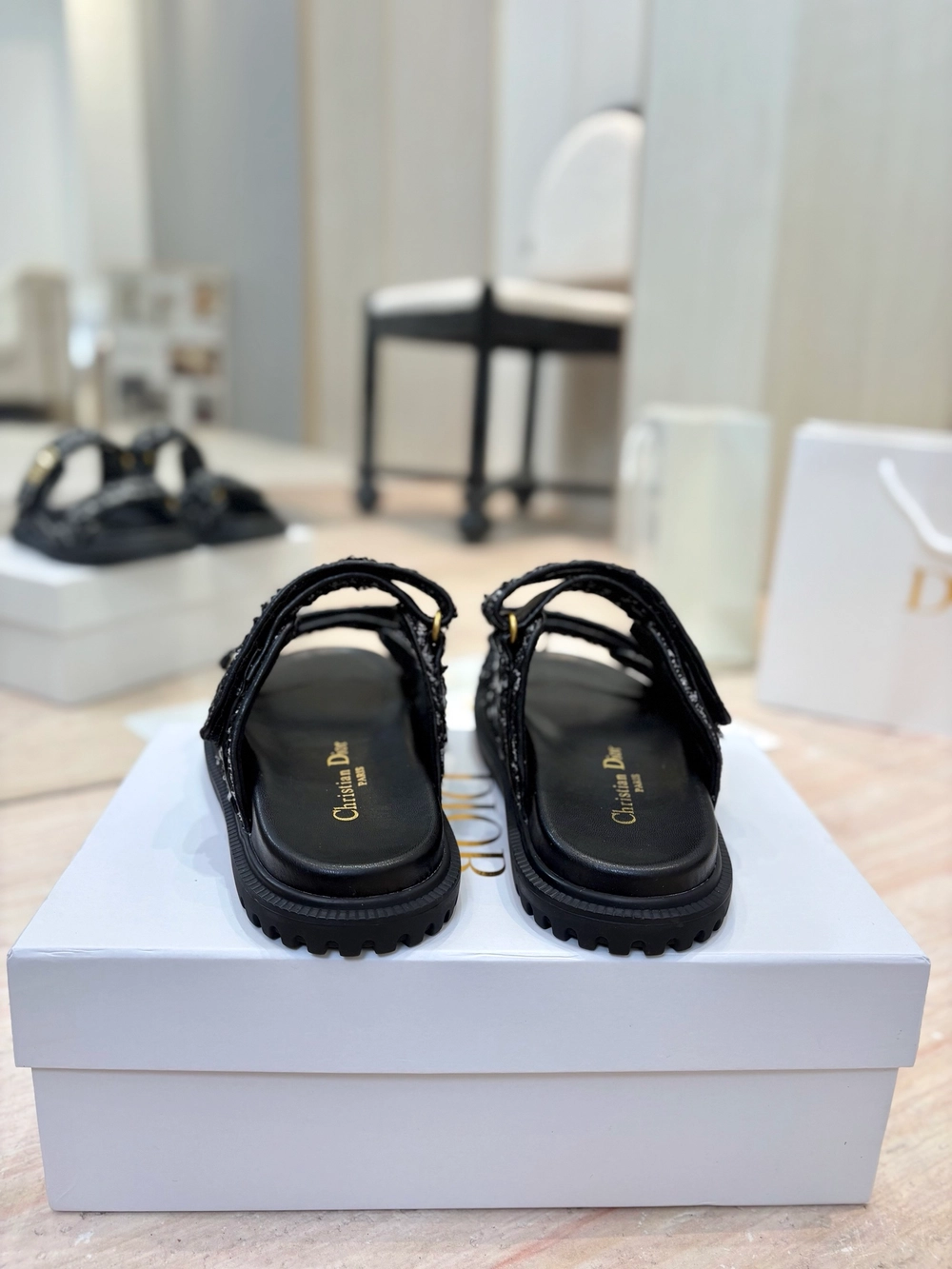 디올 DIORACT 뮬