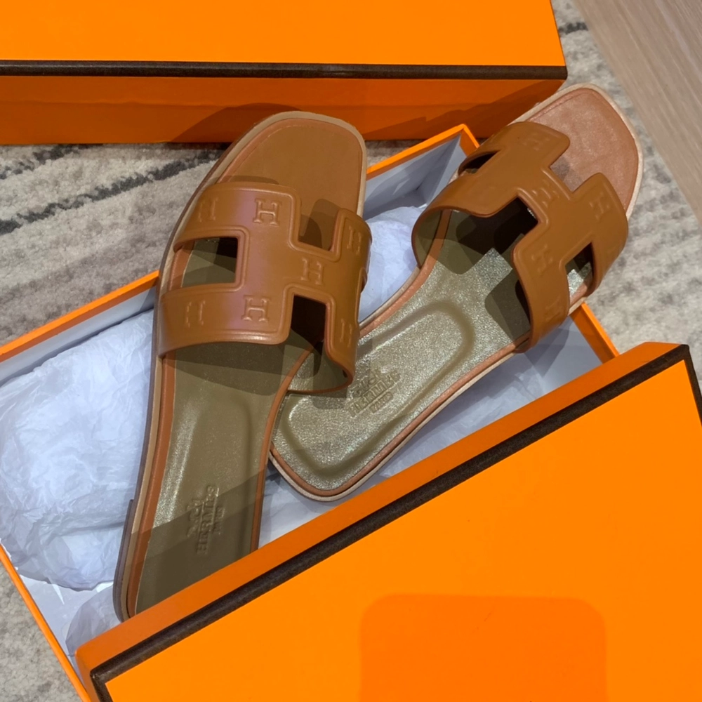 에르메스 오란 샌들 스위프트