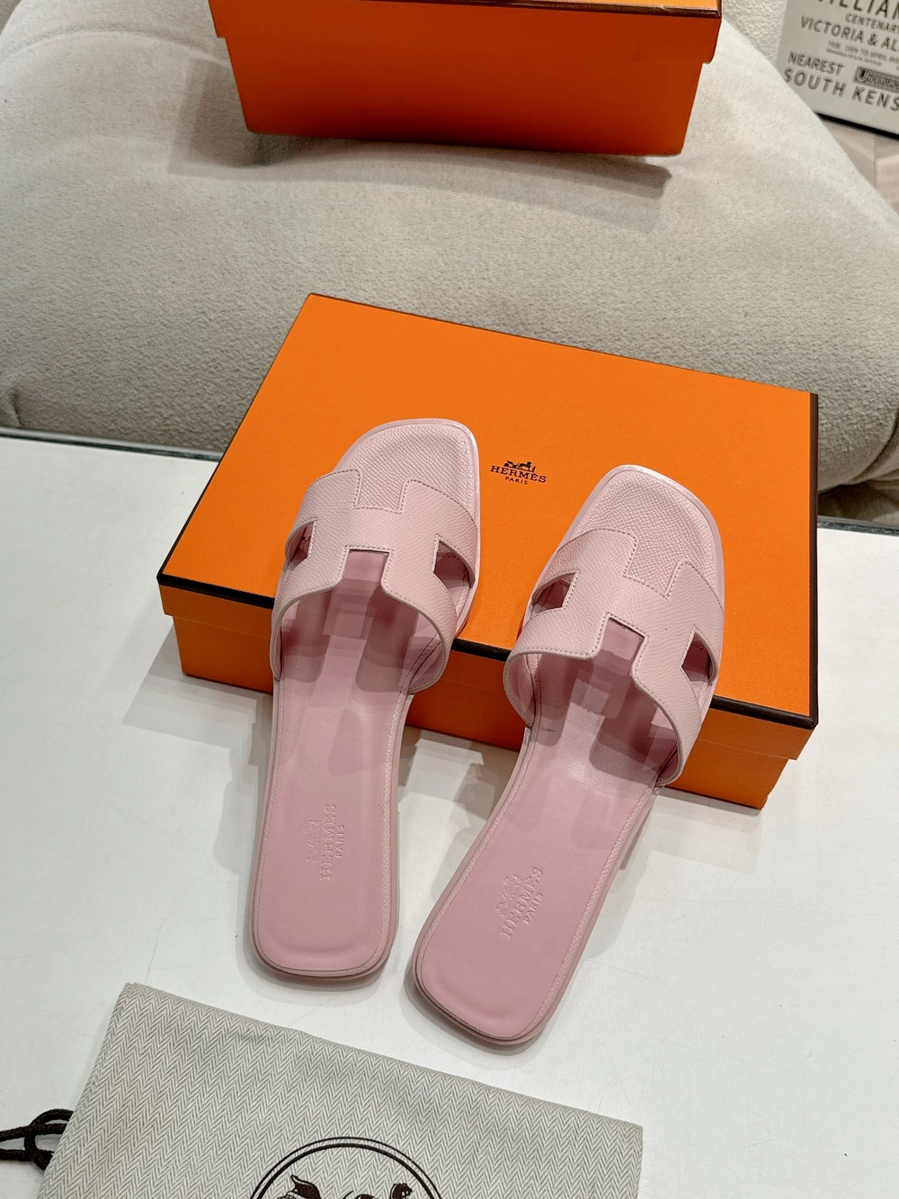 에르메스 오란 샌들 앱송