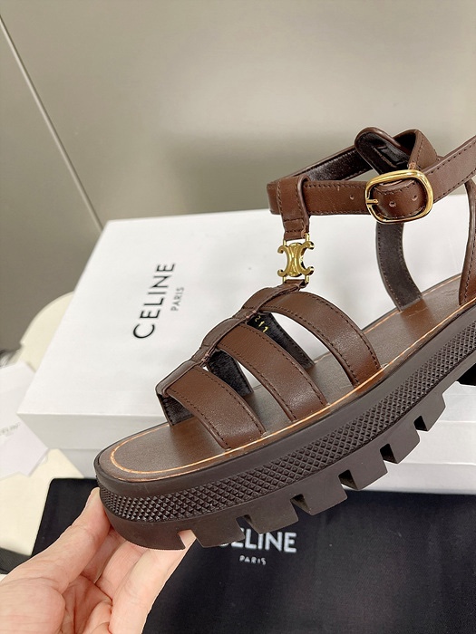 셀린느 클레아 트리오페 글레디에이터 샌들