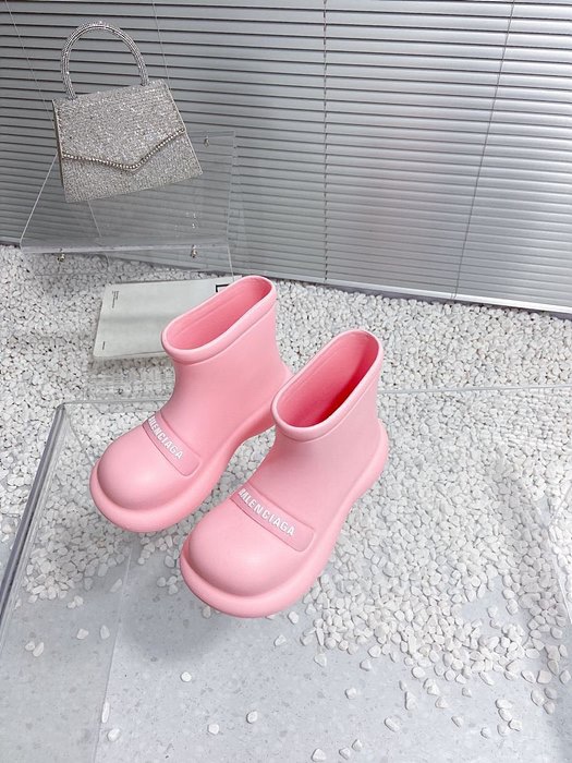 발렌시아가 레인부츠