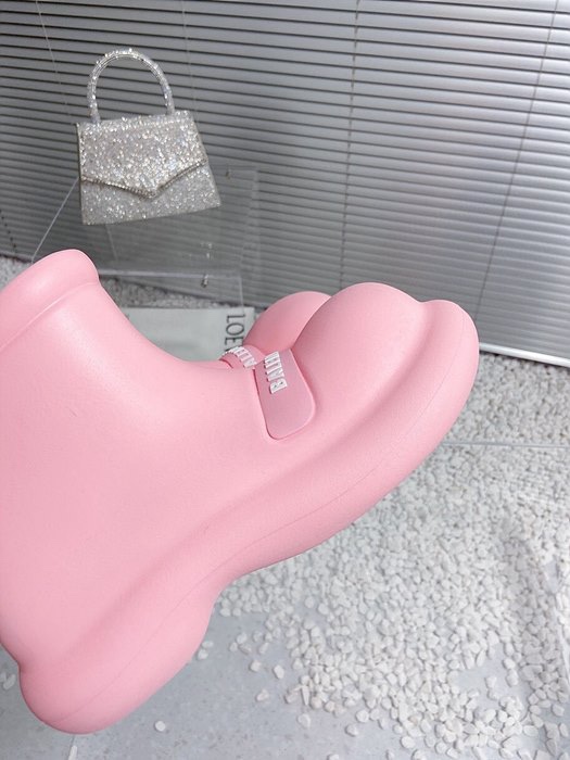 발렌시아가 레인부츠