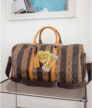 (국내배송) 루이비통 Keepall Bandouliere x Nigo