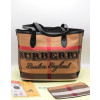 (국내배송) 버버리 두들 캔버스 리버시블 쇼퍼백 파우치 세트