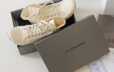 (국내배송) 발렌시아가 파리스 하이탑 캔버스 스니커즈