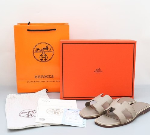 (국내배송) 에르메스 H 오란 샌들 (베이지)