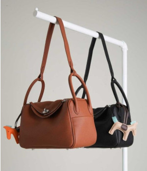 (국내배송) 에르메스 린디 26 클레망스 토트 숄더백