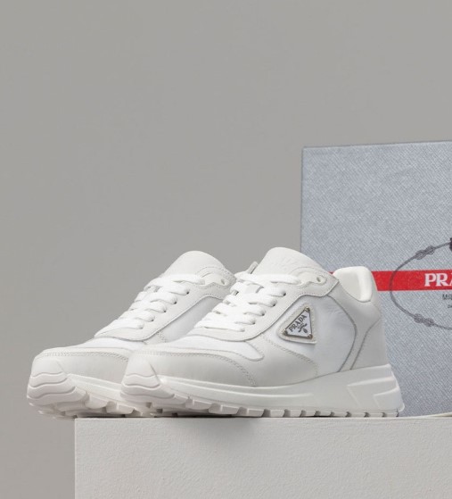 (국내배송) 프라다 리나일론 브러시드 가죽 스니커즈