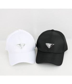 (국내배송) 프라다 정면 로고 볼캡 모자