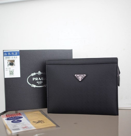 (국내배송) 프라다 삼각로고 사피아노 클러치백