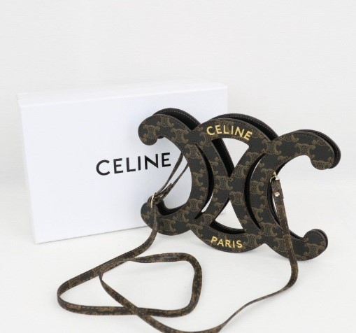 (국내배송) 셀린느 핸드폰 케이스 스트랩