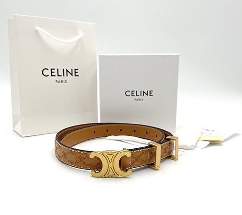 (국내배송) 셀린느 트리옹프 엠보싱 가죽 여성벨트
