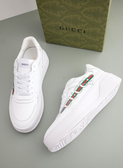 (국내배송) 구찌 청키 스니커즈