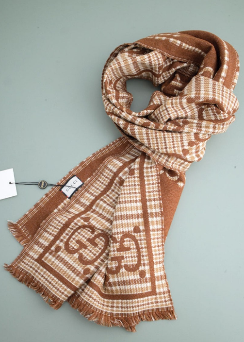 (국내배송) 구찌 GG 자카드 하운드체크 패턴 니트 스카프