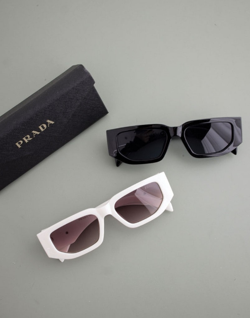 (국내배송) 프라다 스퀘어 볼드 선글라스