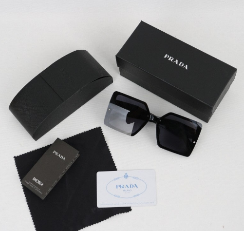 (국내배송) 프라다 옆로고 선글라스
