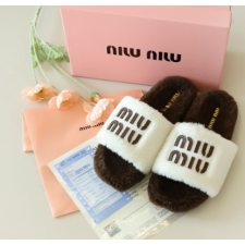 (국내배송) 미우미우 시어링 슬리퍼