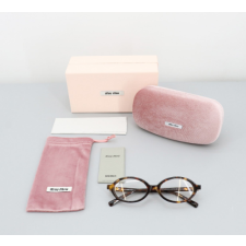 (국내배송) 미우미우 리가드 안경 호피 뿔테