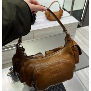 (국내배송) 미우미우 나파 가죽 포켓 숄더백