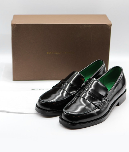 (국내배송) 보테가베네타 남성 로퍼 구두