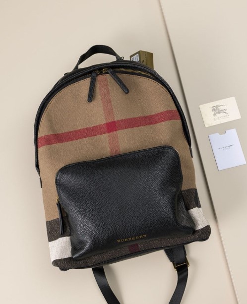 (국내배송) 버버리 아비데일 체크 백팩