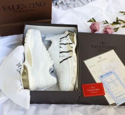 (국내배송) 발렌티노 VLTN  바운스 스니커즈