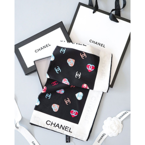 (국내배송) 샤넬 에크루 블랙 스퀘어 스카프