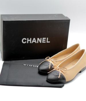 (국내배송) 샤넬 발레리나 플랫 슈즈 베이지 블랙 검베