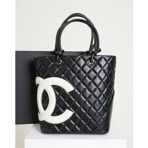 (국내배송) 샤넬 Cambon Ligne 토트백
