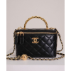 (국내배송) 샤넬 램스킨 베니티 탑핸들 체인백 (골드볼)
