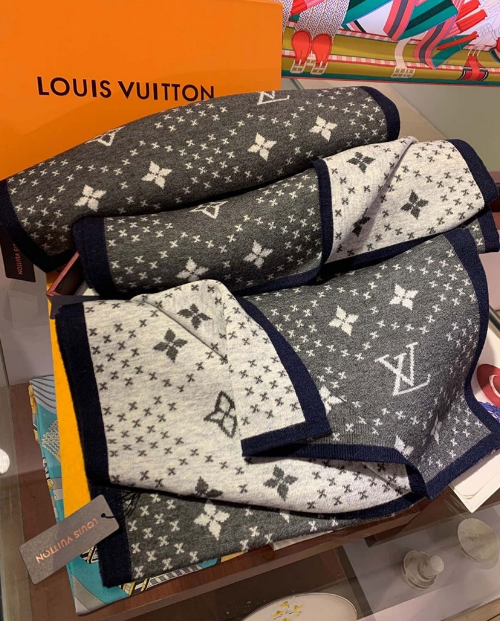 (국내배송) 루이비통 플라워 패턴 머플러