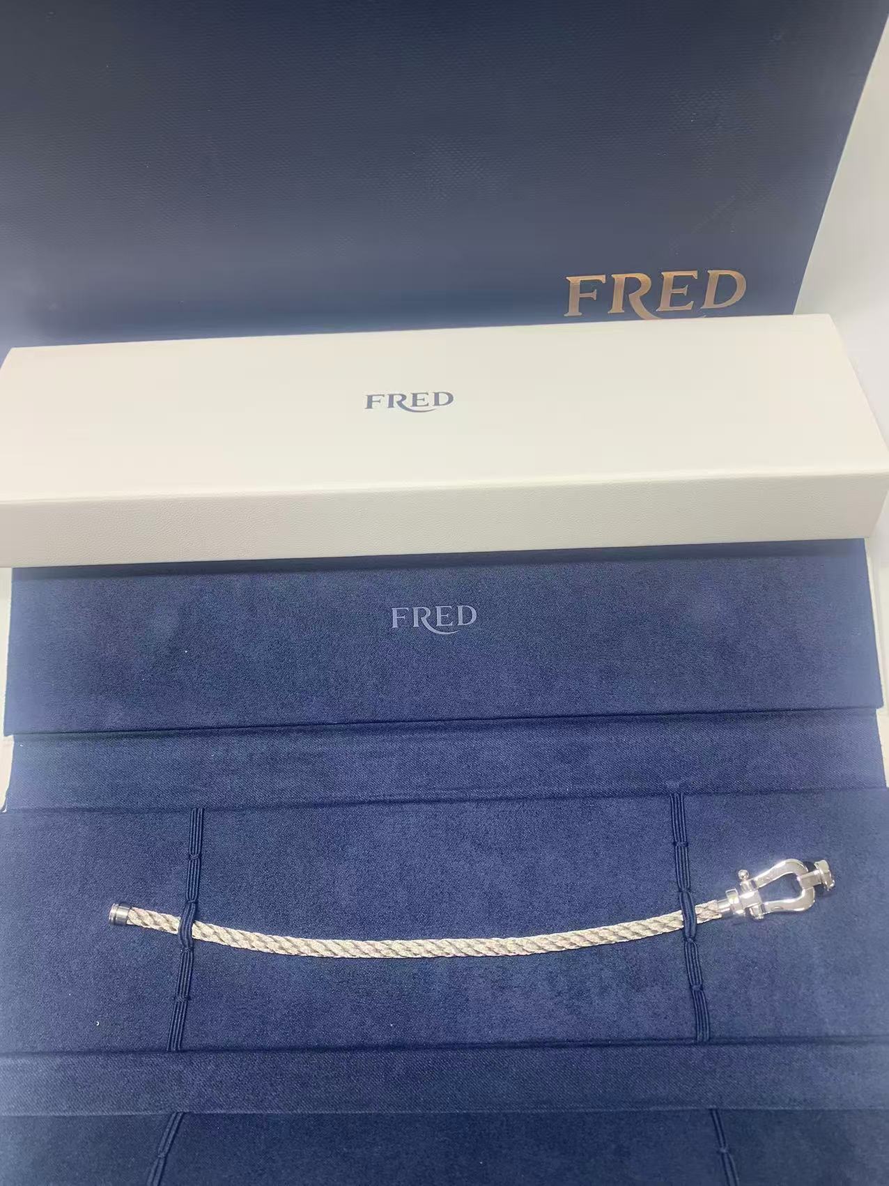 박*은님 프레드 포스텐 미디엄 팔찌 검품 및 출고