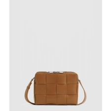 보테가베네타 카세트 카메라백 730027