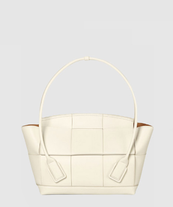 보테가베네타 미디엄 아르코 598244