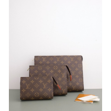 (국내배송) 루이비통 트리오 토일렛 모노그램 파우치