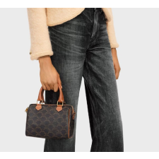 (국내배송) 셀린느 트리옹프 캔버스 스몰 보스턴 백