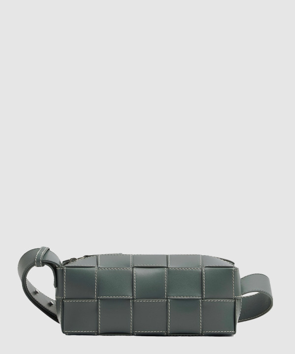 보테가베네타 스몰 브릭 카세트백 729251