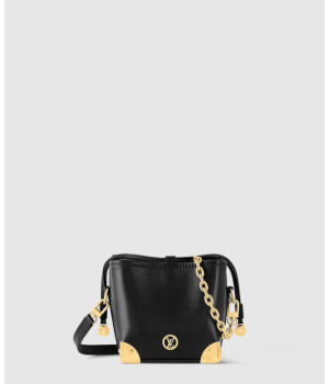 루이비통 노에 퍼스 LV 참 M82886