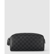 루이비통 돕 키트 토일렛 파우치 N40127