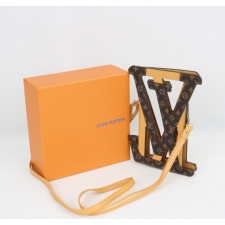 (국내배송) 루이비통 핸드폰 케이스 스트랩