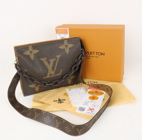 (국내배송) 루이비통 M47542 파우치 체인 크로스백