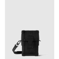 루이비통 버티컬 트렁크 웨어러블 월릿 M82070